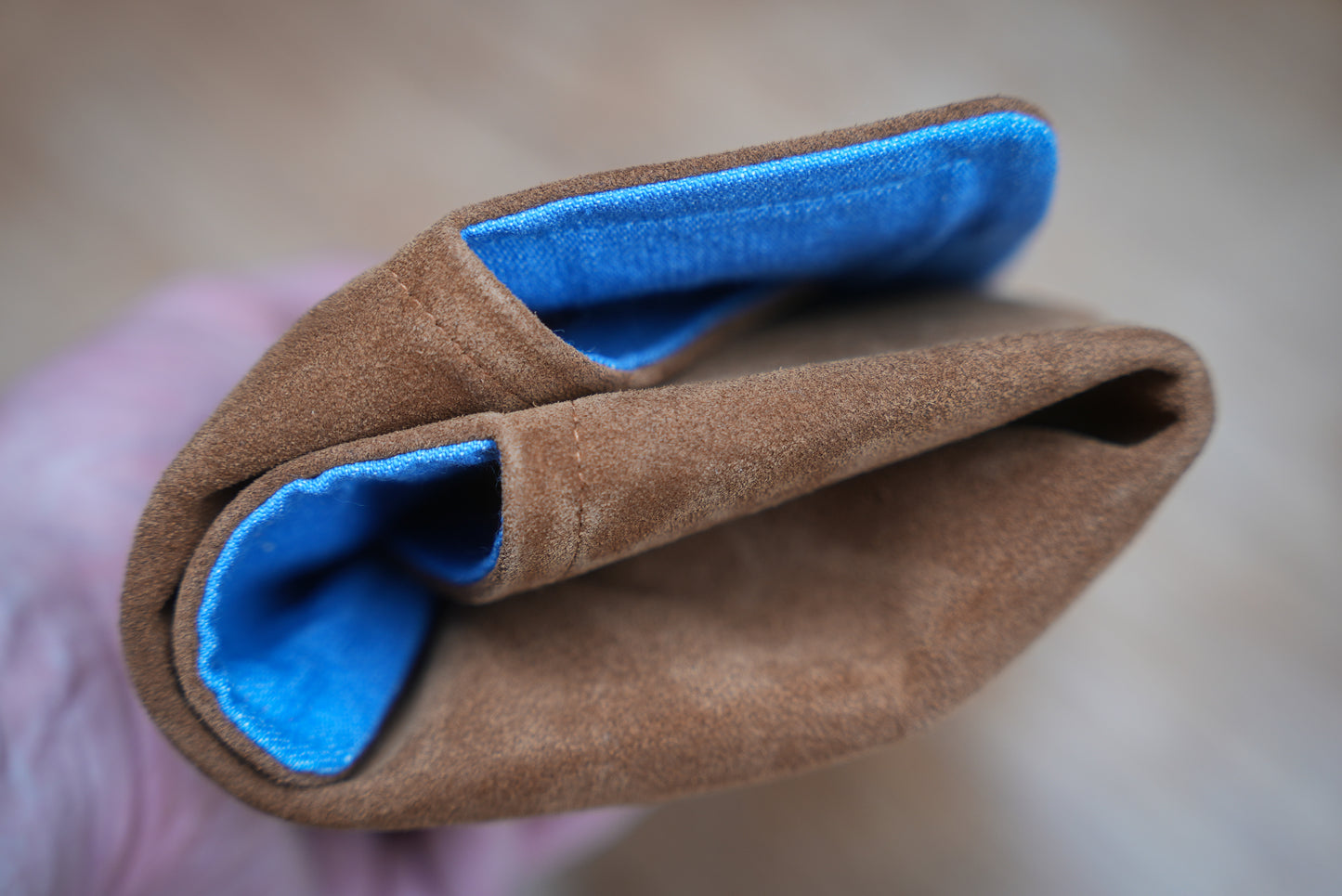 Cipín Case - Suede